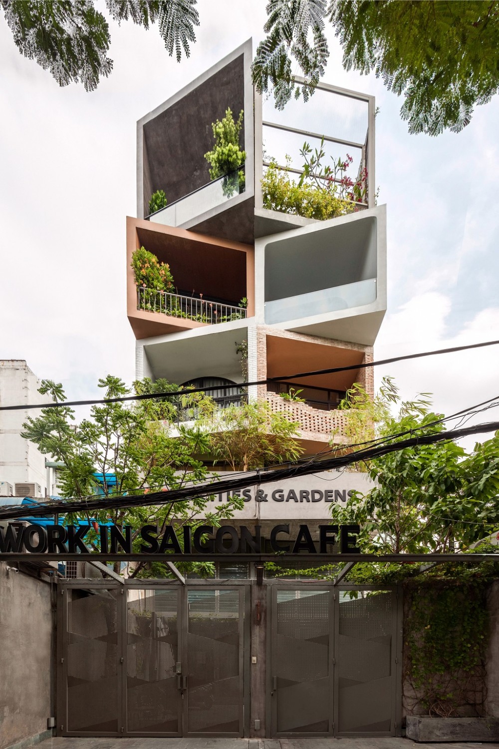 Cities & Gardens – Ngôi nhà phố và vườn giữa Sài Gòn