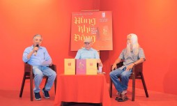 Nhà văn Trần Thanh Cảnh ra mắt bộ tiểu thuyết “Hùng khí Đông A – S800”:  Một nén tâm hương dâng triều Trần