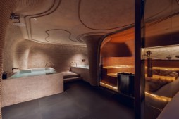 Vì sao “nghỉ ngơi giữa đô thị” đang trở thành chuẩn mực xa xỉ mới của giới trẻ thành thị?