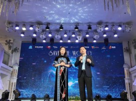 \\\'Save The World\\\': Khi nghệ thuật kết nối những trái tim