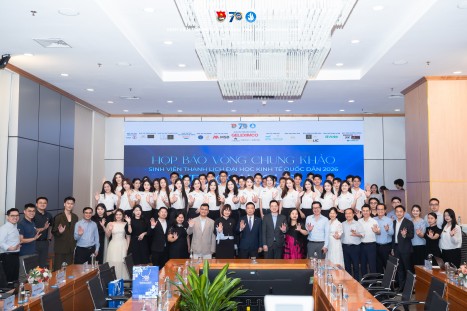 40 thí sinh vào vòng chung kết NEU Glamour của Đại học Kinh tế Quốc Dân