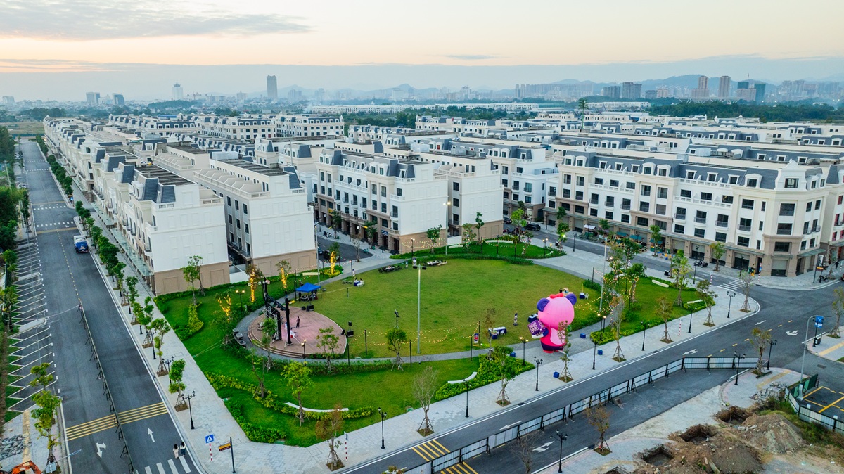 Đâu là “cửa sáng” an cư và đầu tư khi lãi suất vay mua nhà tăng mạnh lên 14-15%?