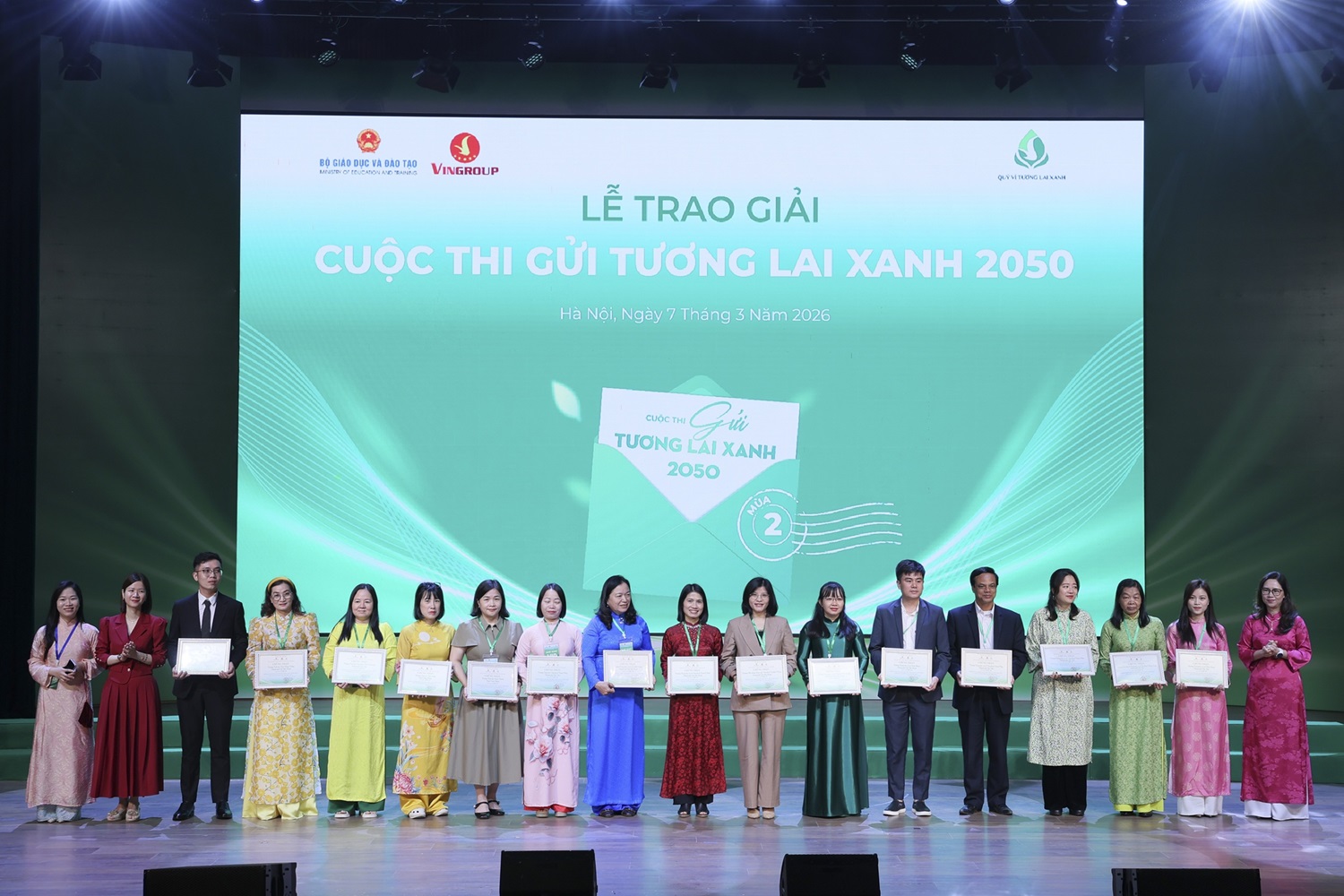 Lộ diện các quán quân cuộc thi “Gửi tương lai Xanh 2050” mùa 2