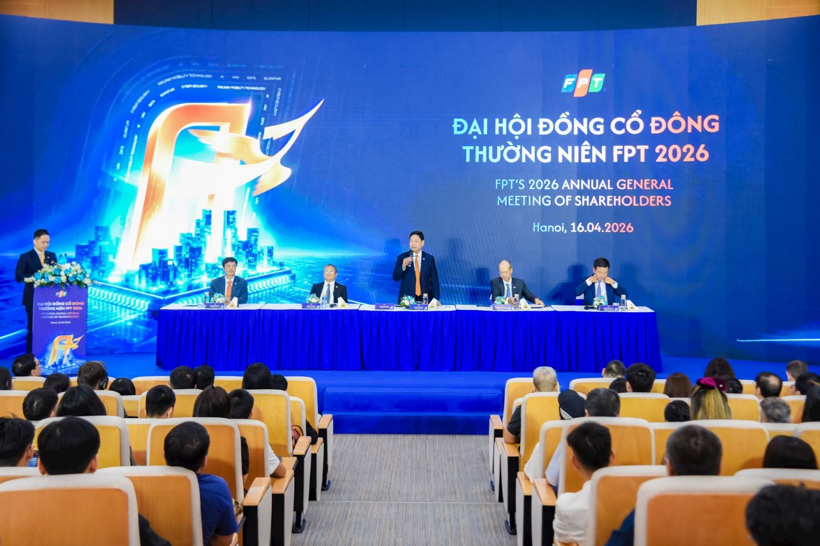 Gần  3.000 cổ đông tham dự Đại hội đồng cổ đông FPT năm 2026