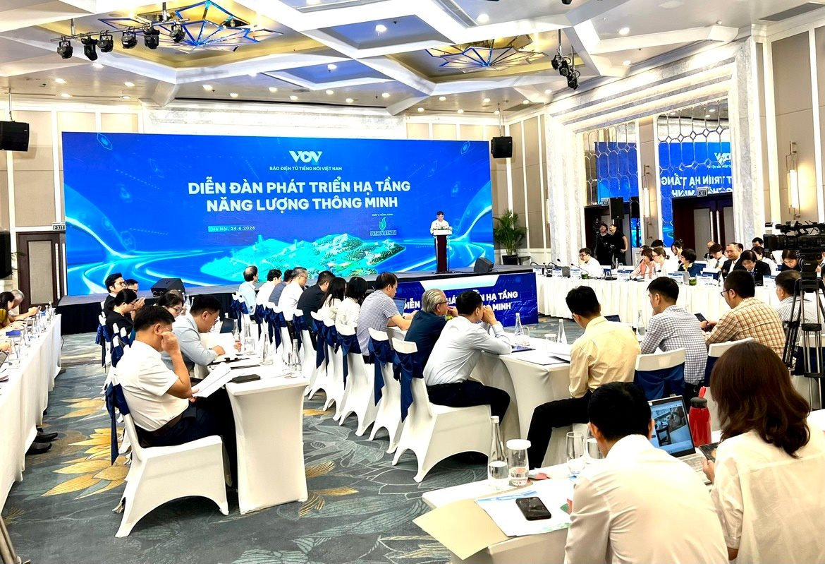 Thúc đẩy phát triển hạ tầng năng lượng thông minh phục vụ chuyển đổi xanh và tăng trưởng bền vững