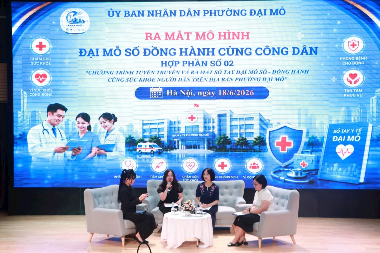 Phường Đại Mỗ ra mắt \\\'Sổ tay y tế số\\\', hỗ trợ người dân đăng ký khám sức khỏe trực tuyến