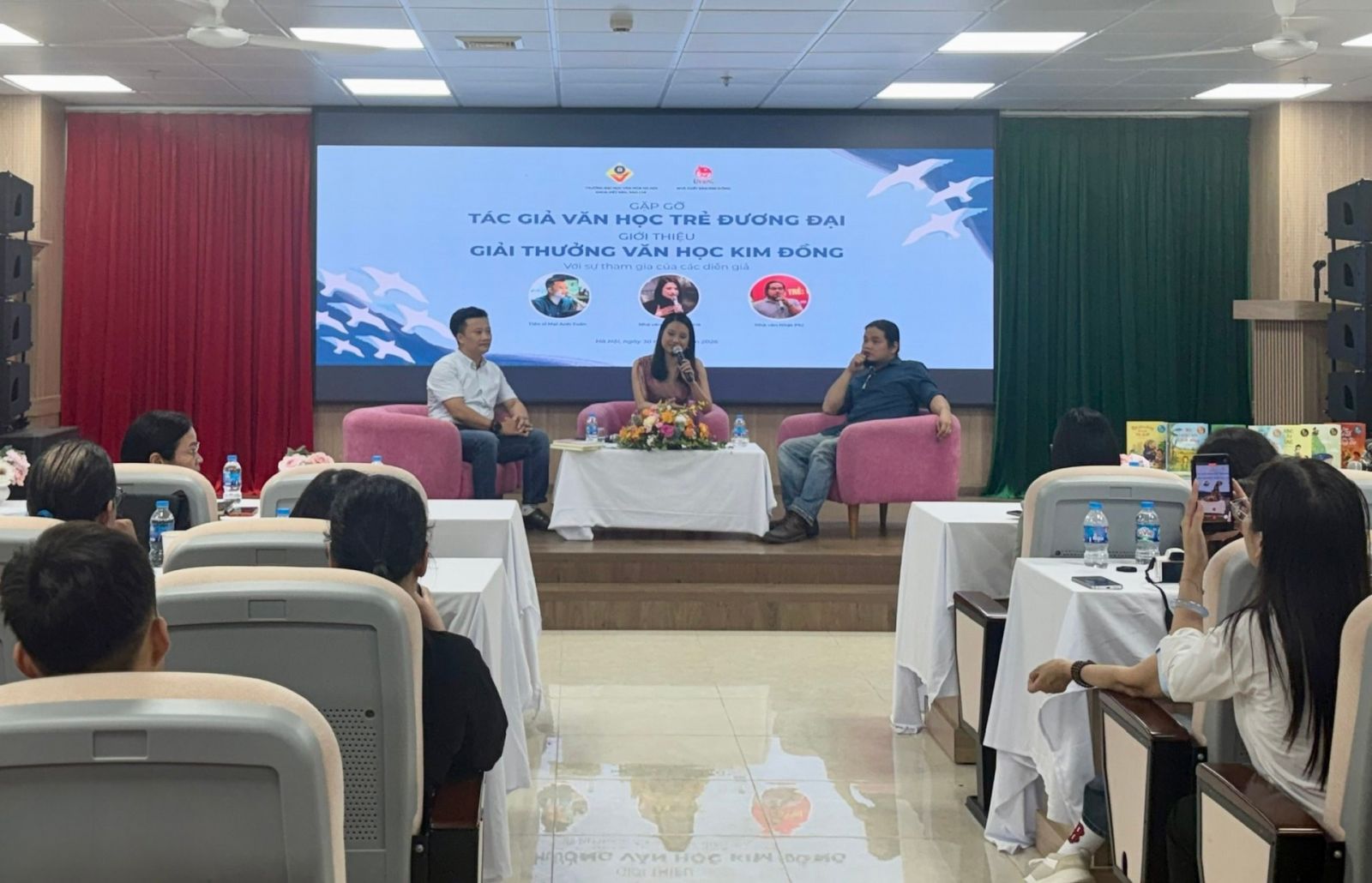 Văn học trẻ đương đại tìm kiếm sự kết nối với độc giả