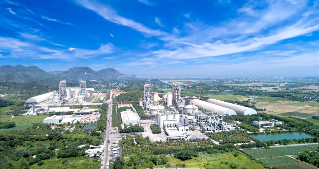 Công ty xi măng Long Sơn chúc mừng Quốc Khánh ngày 2/9 
