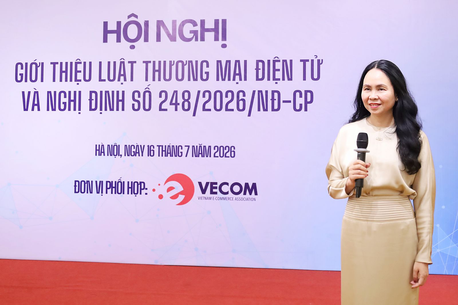 Luật Thương mại điện tử: Siết chặt quản lý, hướng tới thị trường minh bạch