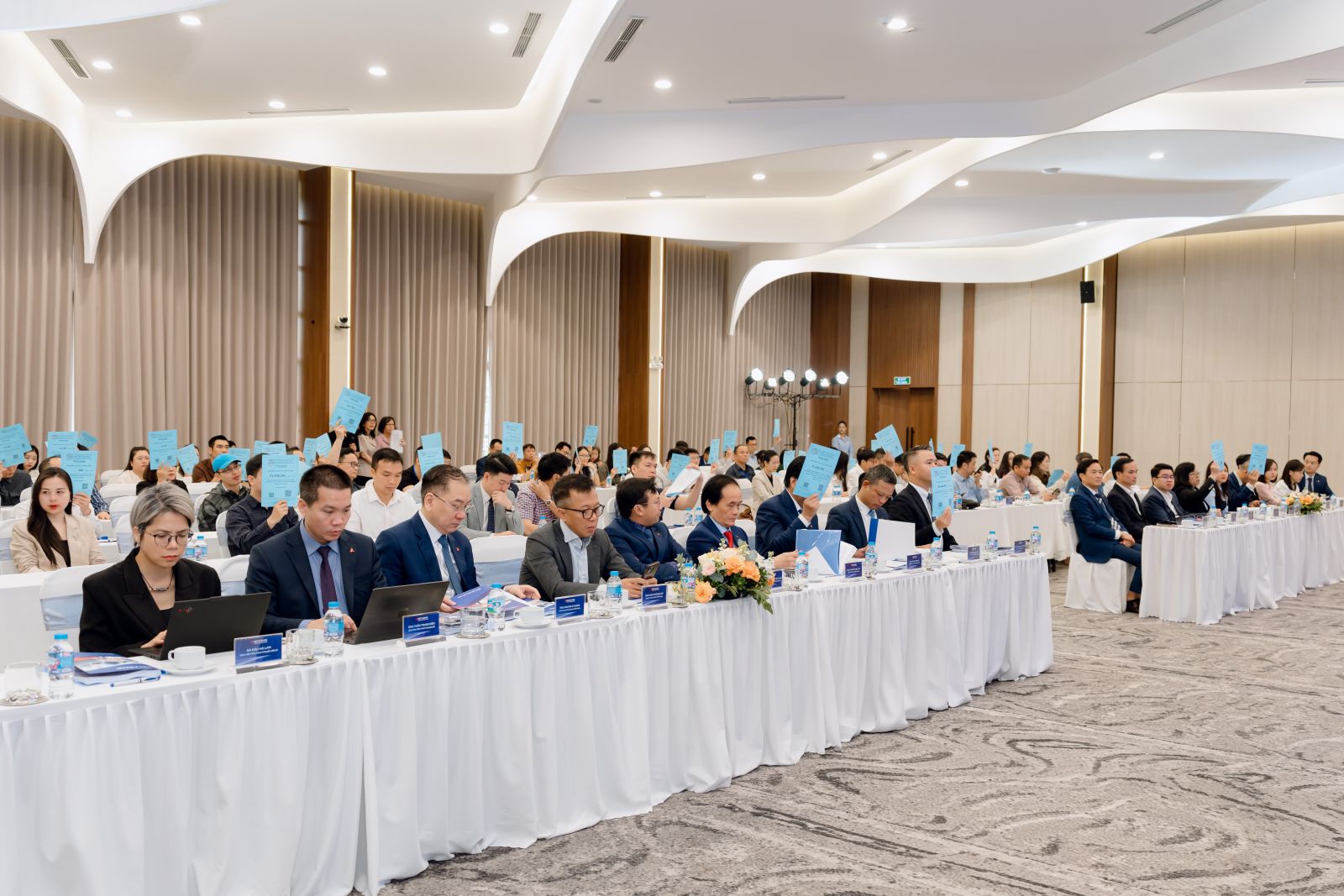 ĐHĐCĐ VietABank (VAB) 2026: Kế hoạch lợi nhuận 1.945 tỷ đồng, tăng vốn điều lệ hơn 55%