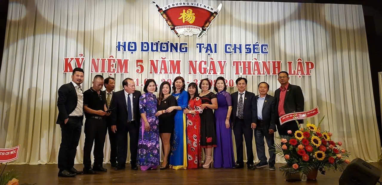 Dương Thúy Anh và hành trình hơn 10 năm kết nối cội nguồn