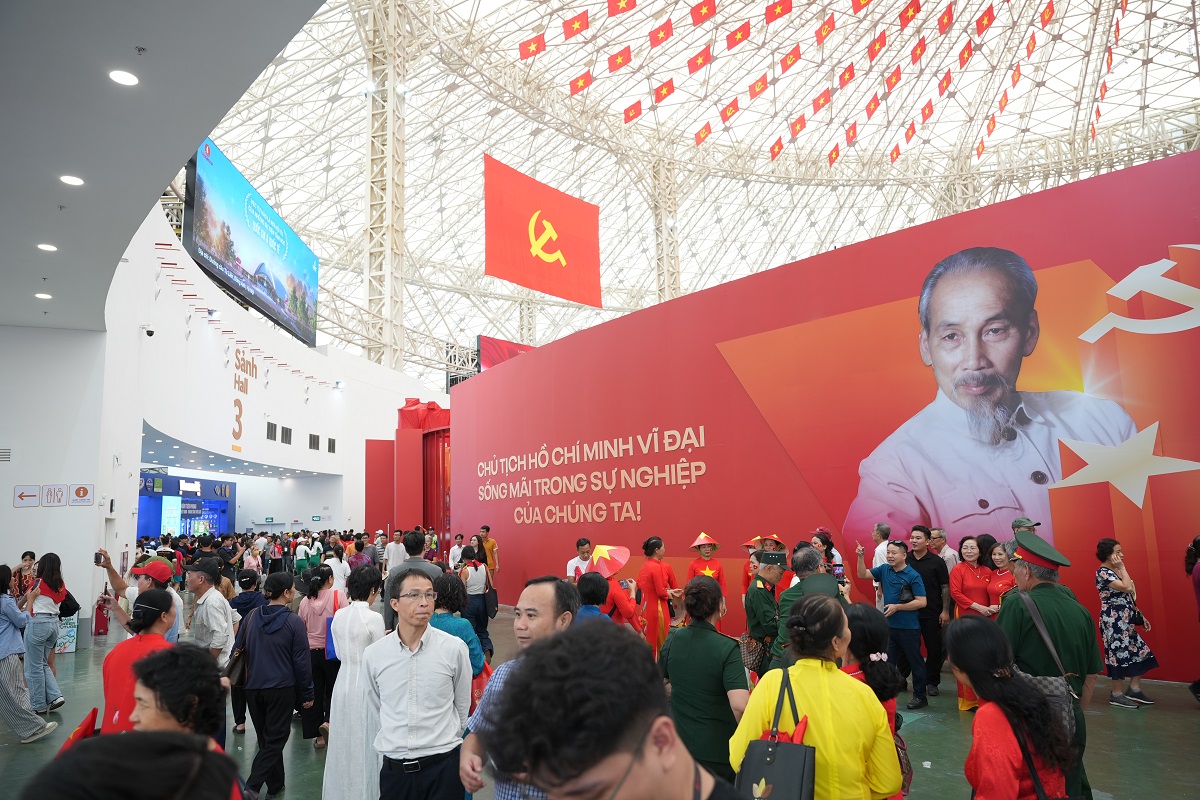 Hơn 230.000 khách check-in Triển lãm thành tựu đất nước quy mô lớn nhất lịch sử