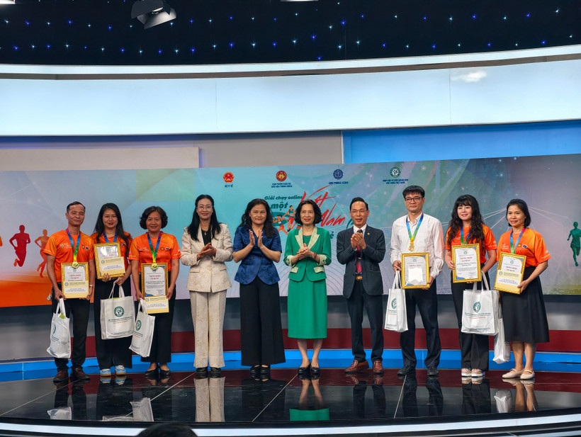 Tổng kết, trao thưởng Giải chạy online “Vì một Việt Nam khỏe mạnh”