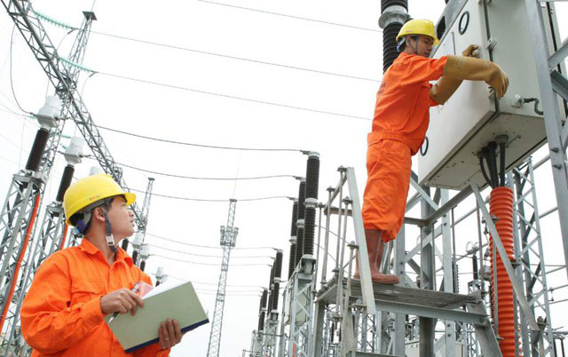 Độc quyền, minh bạch và câu chuyện chia lỗ của ngành điện