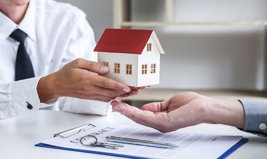 \\\'Lo\\\' thừa nhà to, thiếu nhà nhỏ khiến giấc mơ an cư của người trẻ ngày càng xa vời