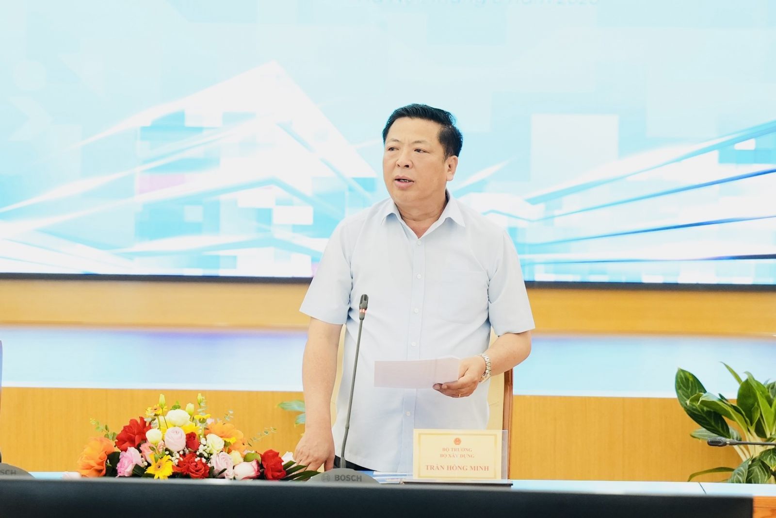 Bộ trưởng Bộ Xây dựng Trần Hồng Minh phát biểu khai mạc Hội nghị