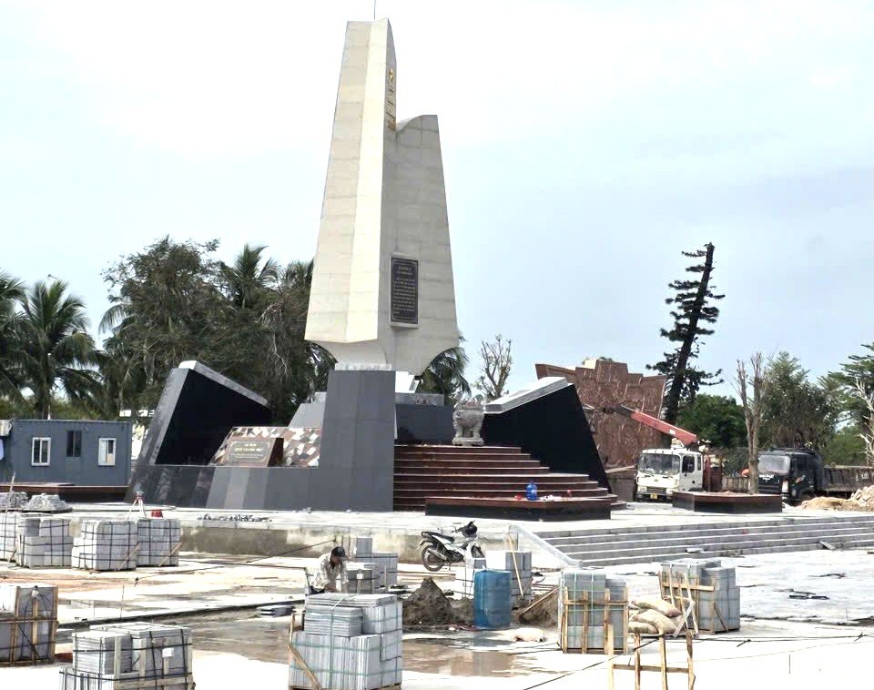 Bộ Xây dựng giao Viện Kiến trúc Quốc gia khảo sát các địa điểm tưởng niệm ngành Giao thông vận tải
