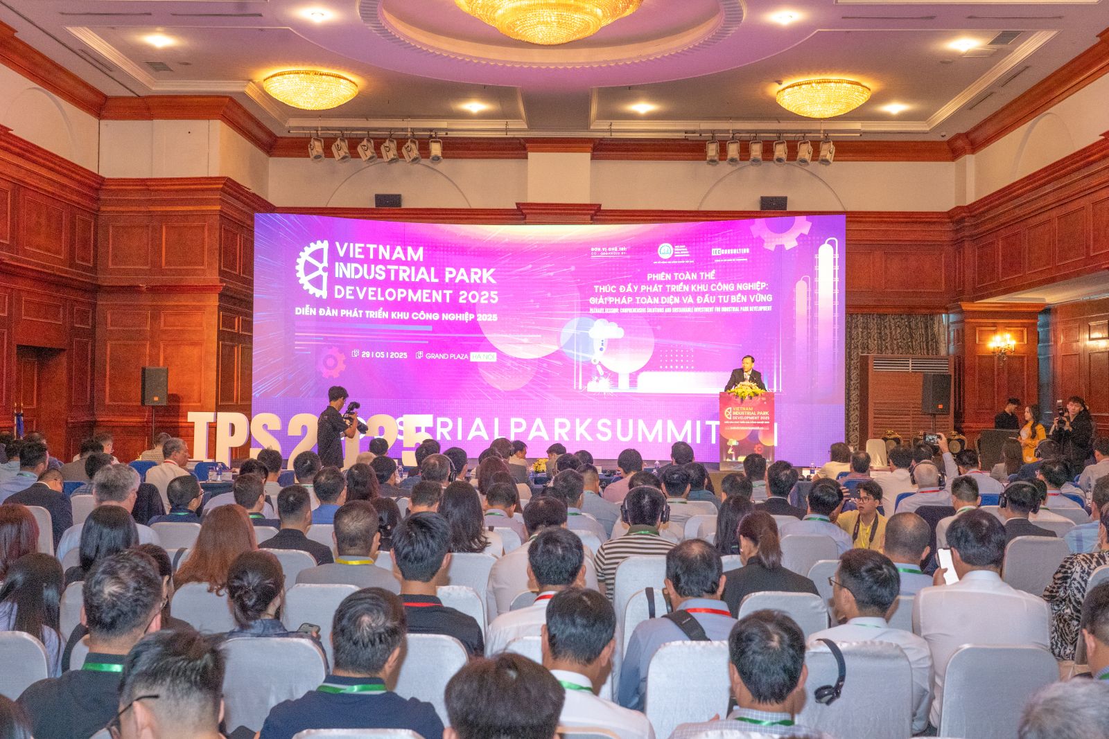 Phát triển hệ sinh thái Khu công nghiệp thông minh, bền vững và có giá trị gia tăng cao