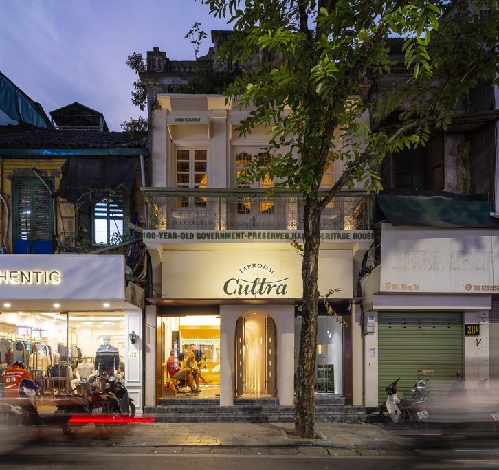 Cultra Taproom Cafe Bar/Idee architects