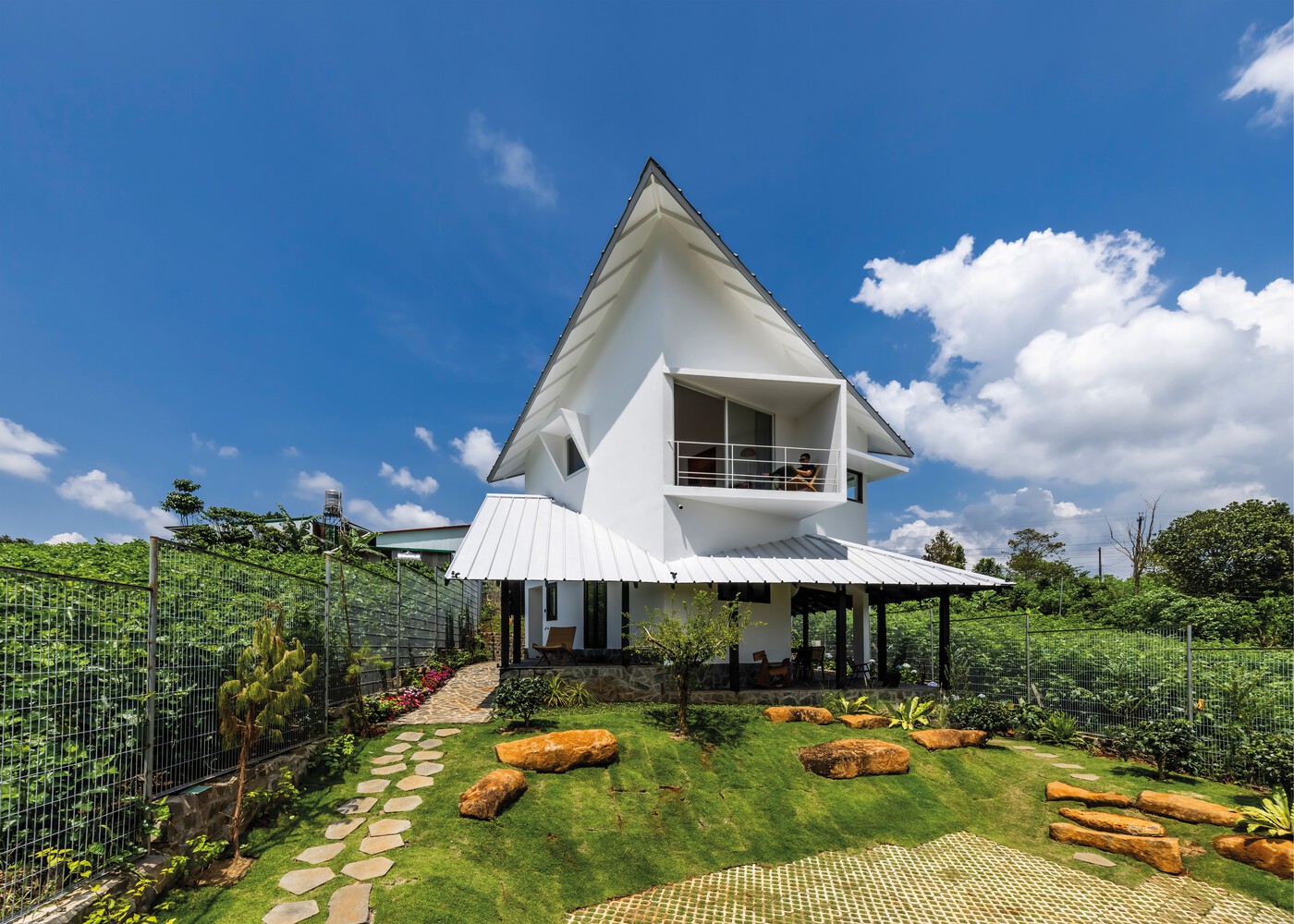 Dâu Tằm House/6717 Studio