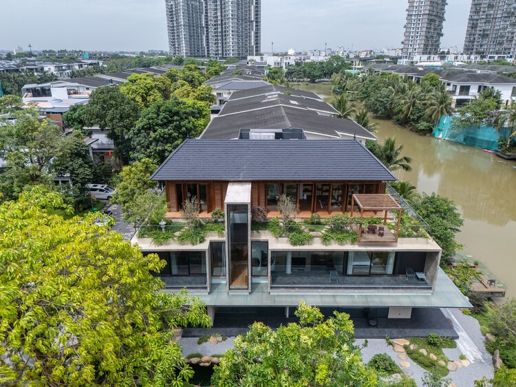 Dolphine Villa/Idee architects
