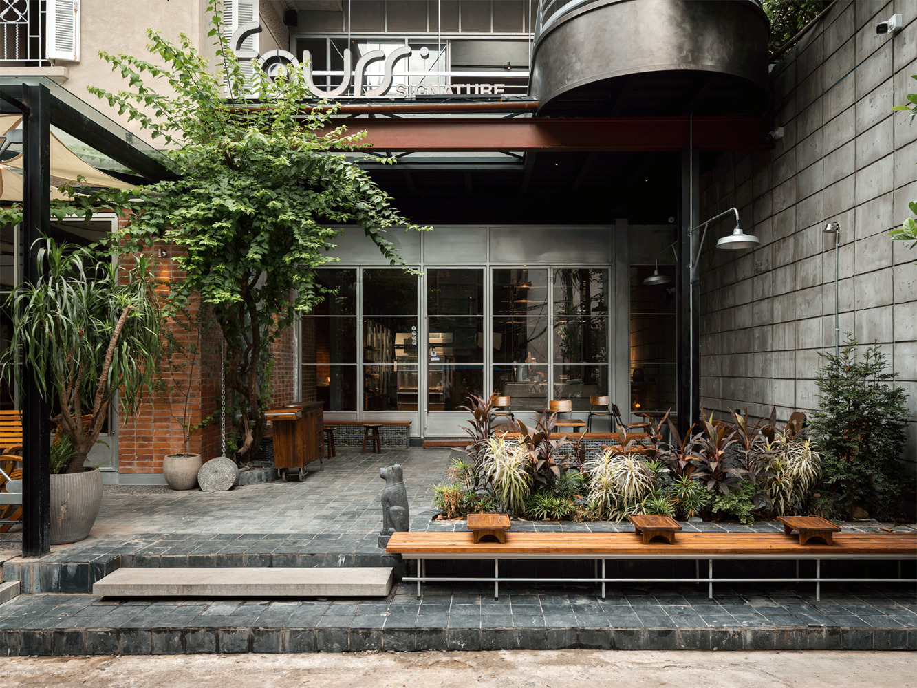 Fours Bakery Signature/Mor studio