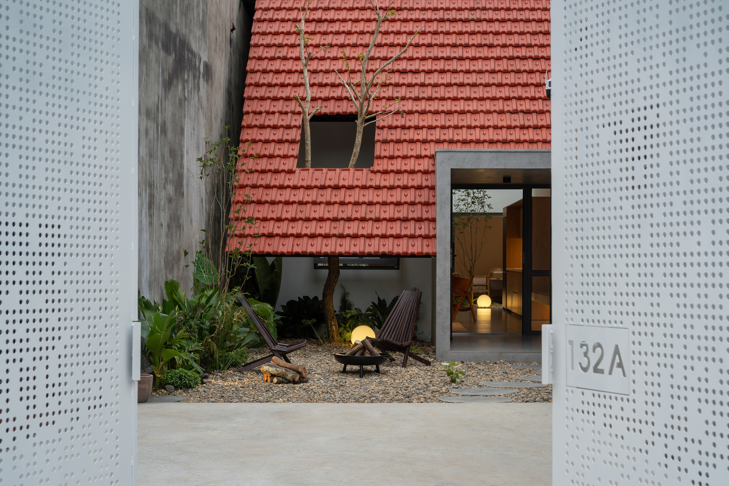 Nam Đà House/24Minimalist Architecture