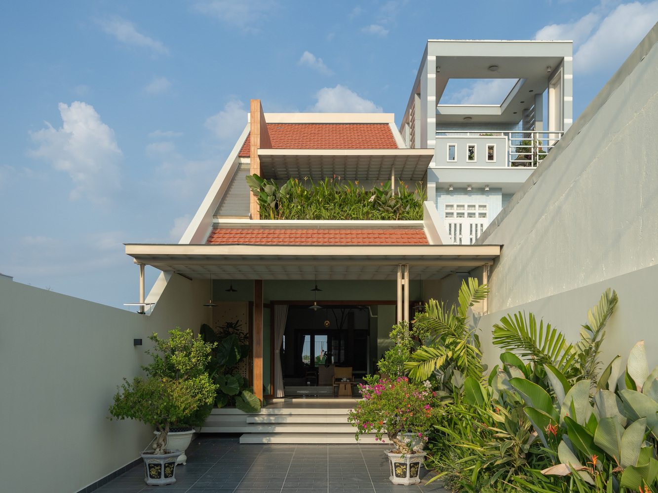 Nhà dì Tư/AHA Architects