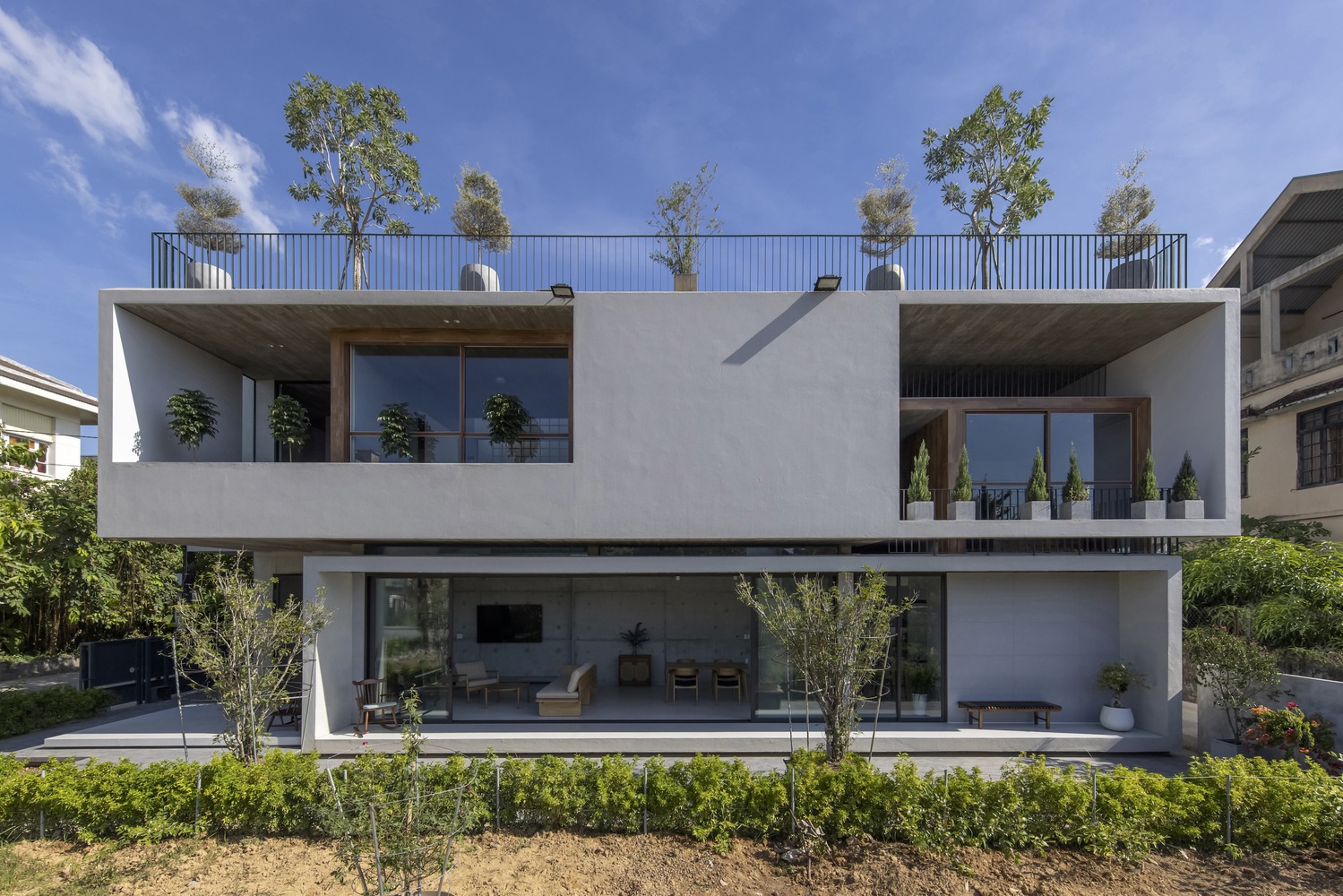 PVT House/Cote Architects