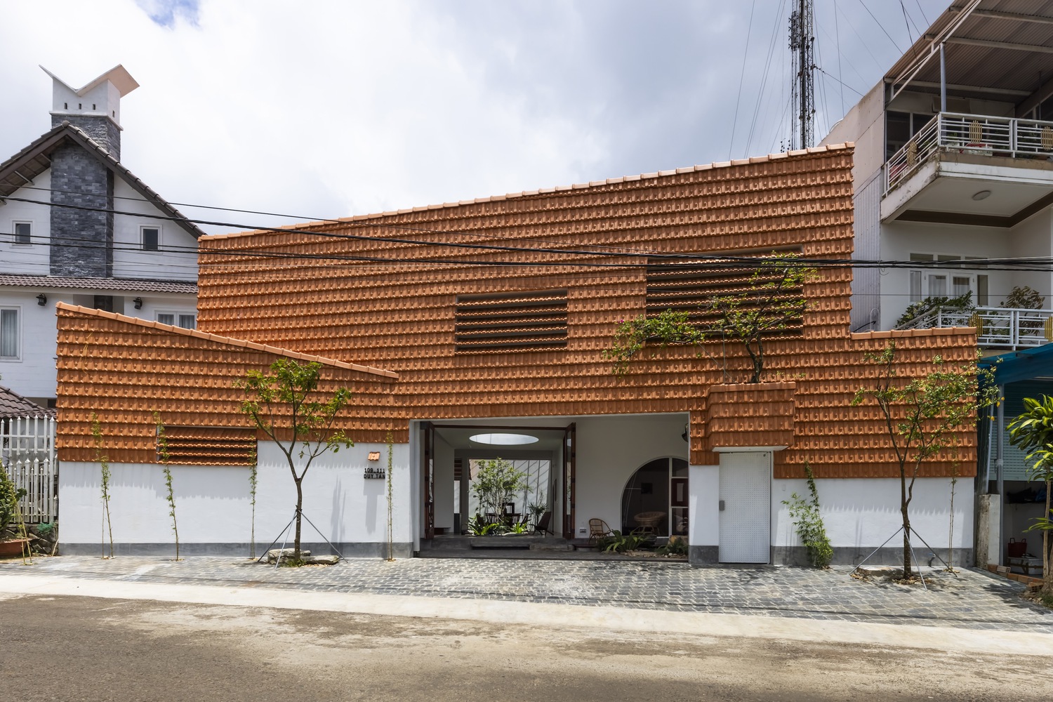 Tile House/The Bloom