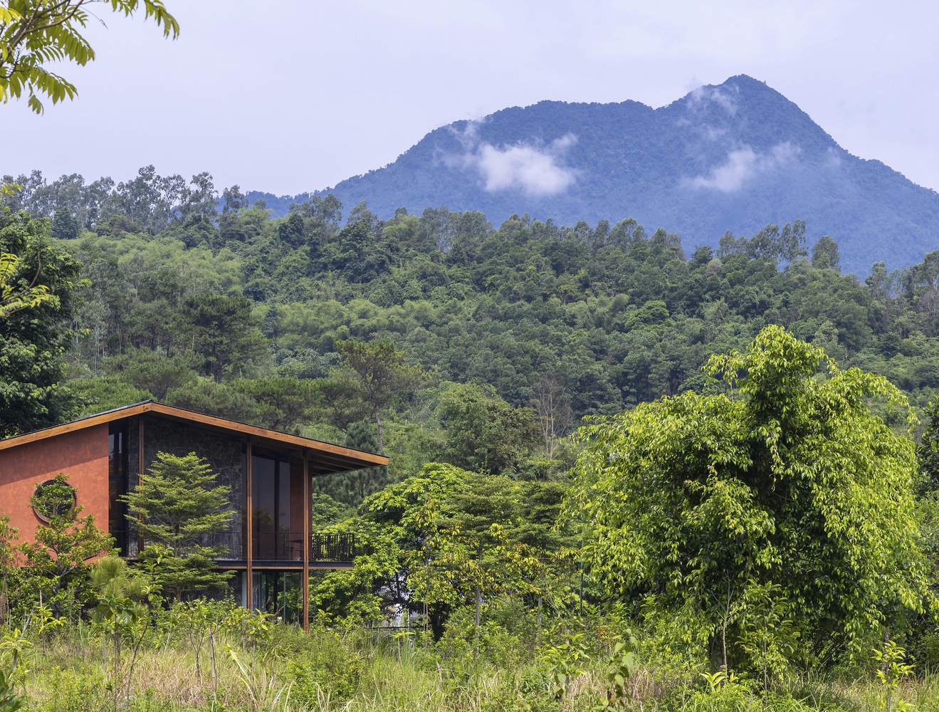 Yên Bài Villa/PAK Architects