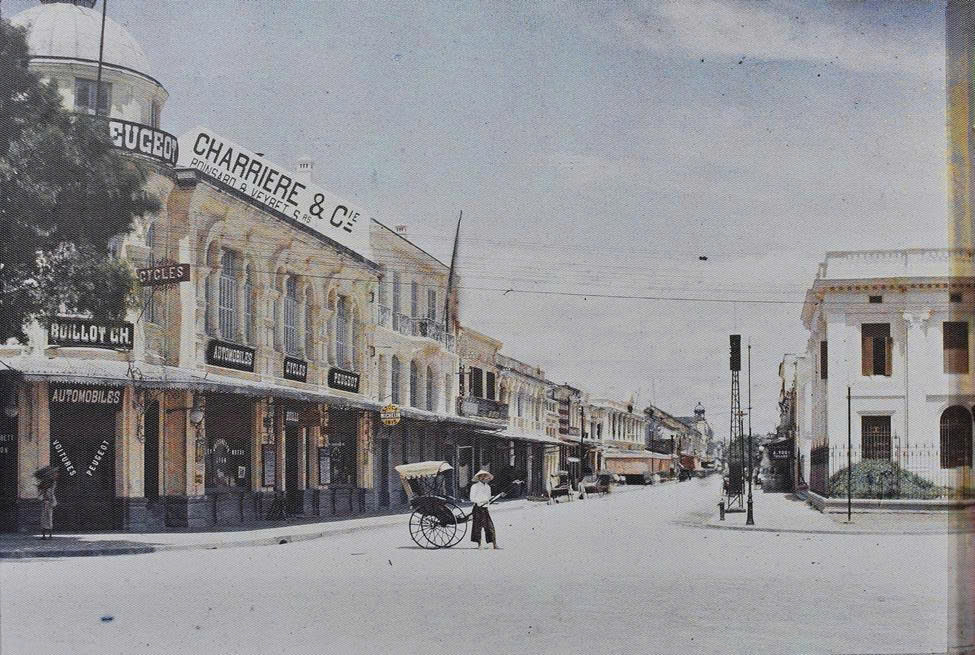 Phố Tràng Tiền năm 1915. Ảnh tư liệu