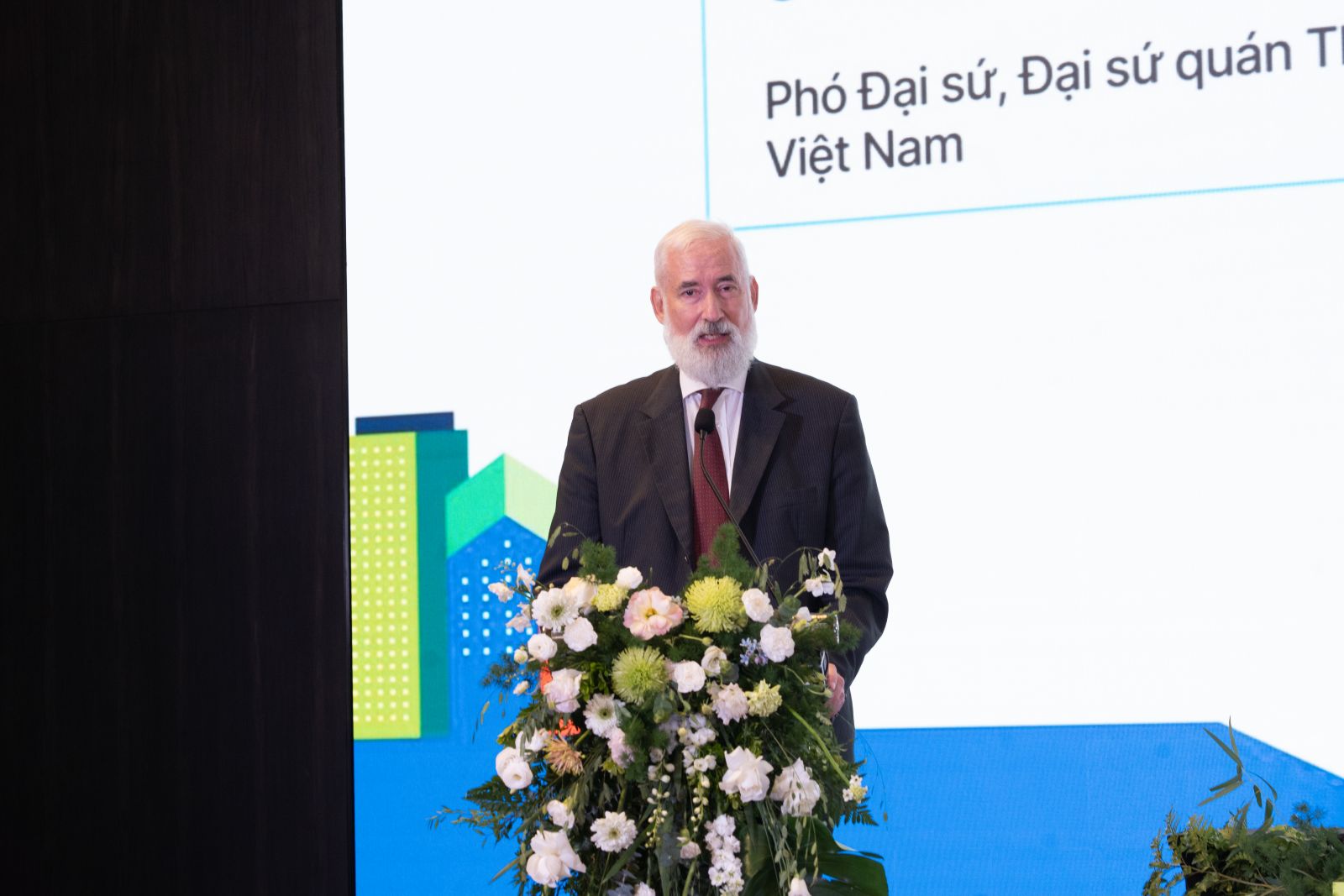 Ông Aldo de Luca - Phó Đại sứ Thụy Sĩ tại Việt Nam.