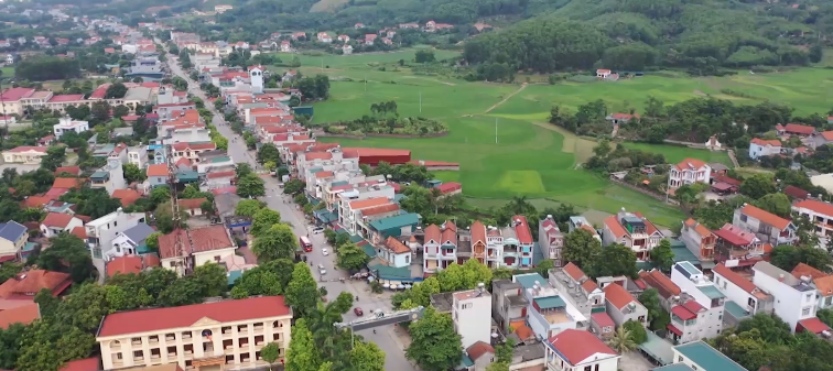 Quy hoạch, hoàn thiện hạ tầng giao thông đáp ứng yêu cầu xây dựng NTM huyện vùng cao Sơn Động