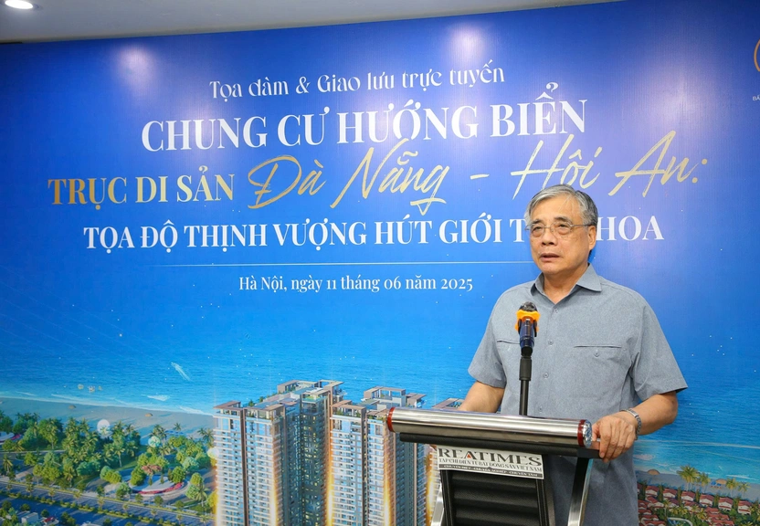 PGS. TS. Trần Đình Thiên