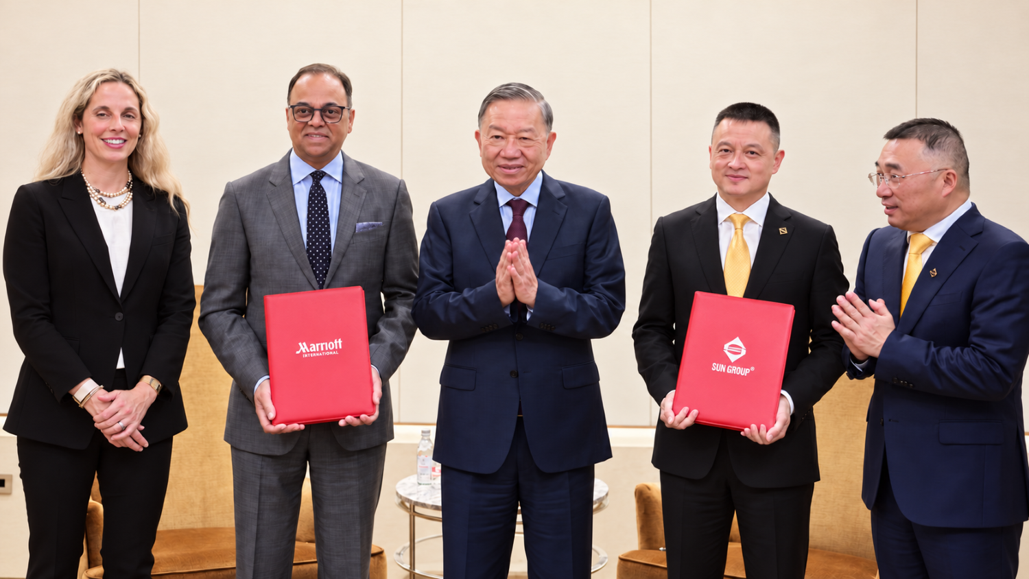 Sun Group – Marriott International trao văn kiện hợp tác tại Mỹ, hướng tới phát triển các điểm đến MICE và nghỉ dưỡng đẳng cấp quốc tế