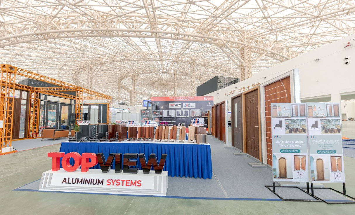 Cận cảnh “kinh đô triển lãm” VEC trước “giờ G” mở cửa Tuần lễ Công nghiệp & Công nghệ Việt Nam 2025