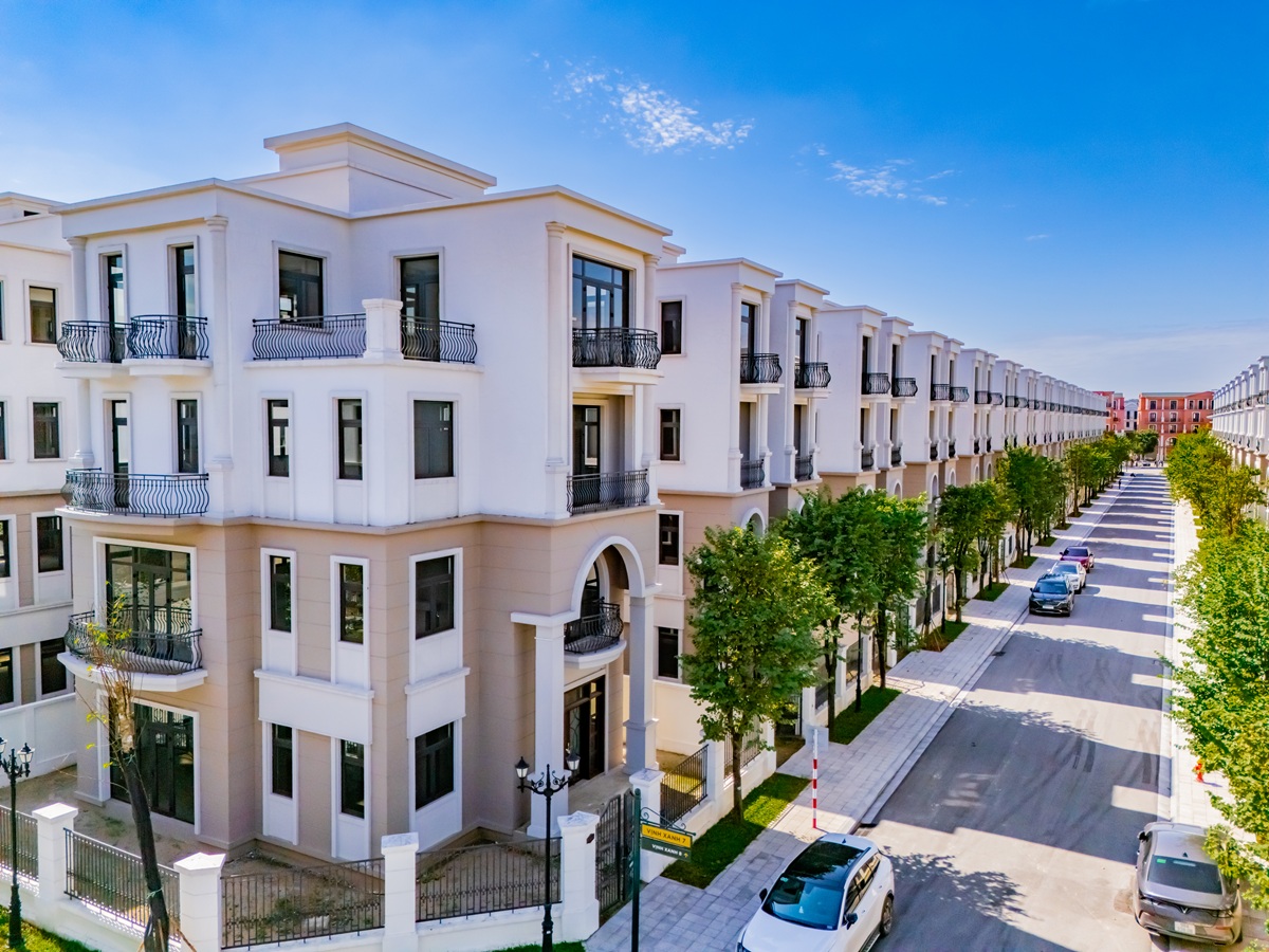 Vịnh Xanh – Dòng compound “phải có” trong danh mục tích sản của giới thượng lưu Việt