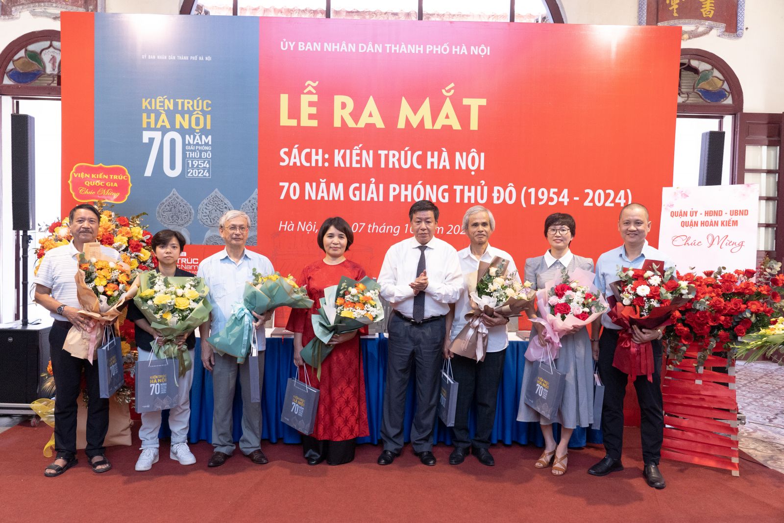 Sách “Kiến trúc Hà Nội - 70 năm Giải phóng Thủ đô (1954 - 2024)” – Tập hợp trí tuệ của thế hệ kiến trúc sư qua các thời kỳ