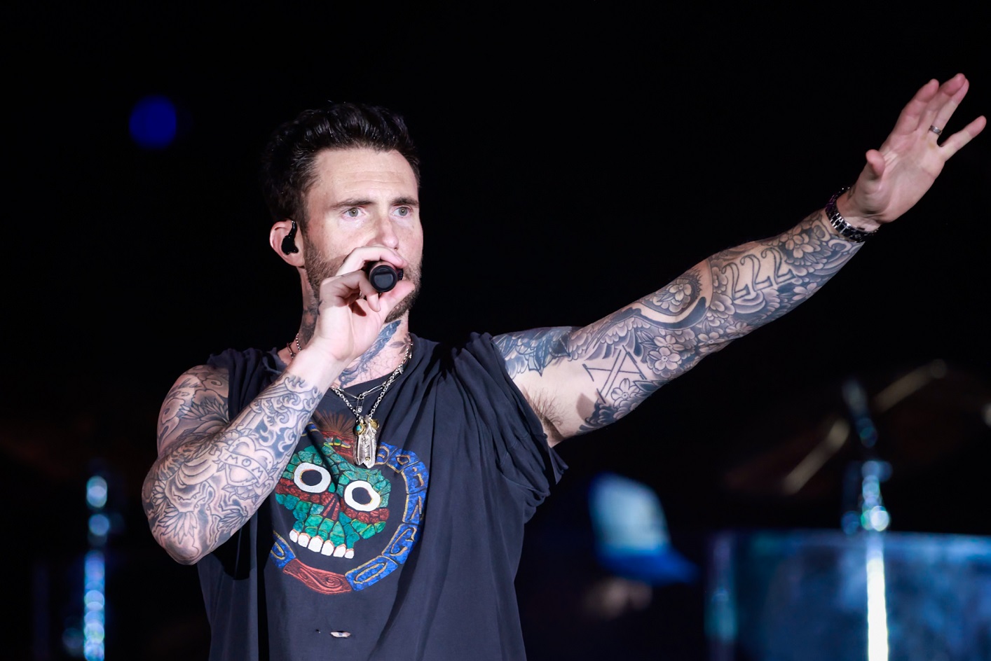 Loạt songlist “cực cháy” của Maroon 5 trên sân khấu 8wonder Winter Festival tại Phú Quốc