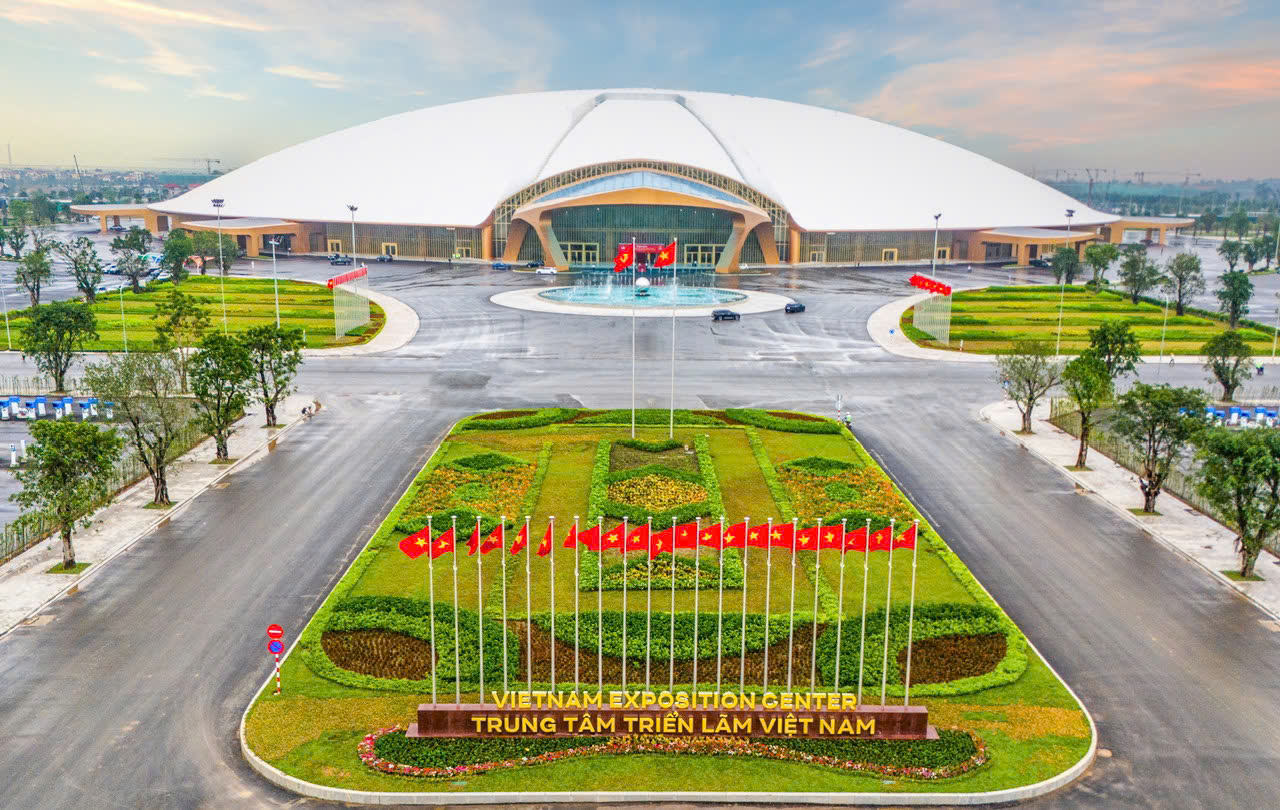 BĐS thương mại thấp tầng Boutique Gate: “Cơn địa chấn mới” kế cận Trung tâm Triển lãm Việt Nam sắp khánh thành