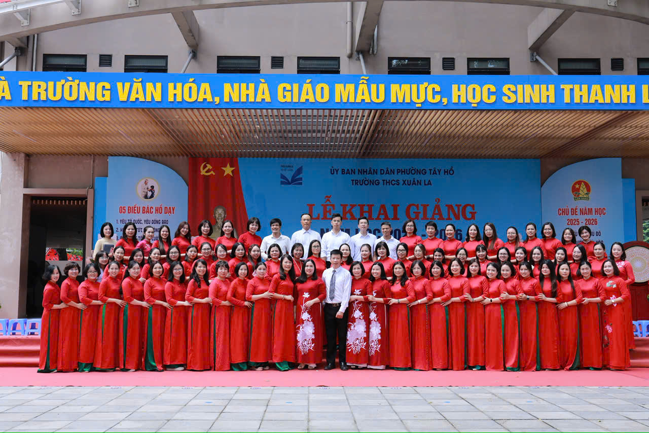 Cô trò Trường THCS Xuân La sẵn sàng cho hành trình mới